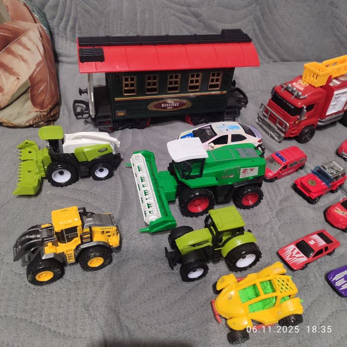 Машинки трактори спец техніка