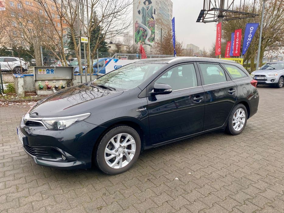Toyota Auris 1.8 HYBRID KOMBI Klimatronik/Bluetooth/Nawigacja
