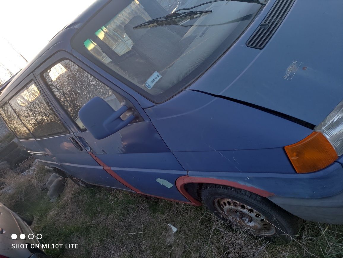 Volkswagen Transporter T4 1.9d na części