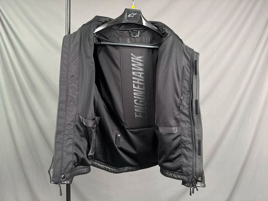 Мотокуртка Enginehawk, Alpinestars, Dainese Predator