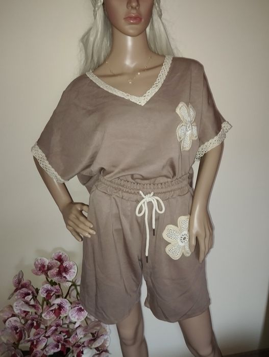 Komplet damski letni oversize dwuczęściowy spodenki bluzka koronk
