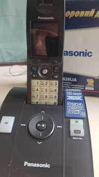 Panasonik KX-TCD 826UA.Цифровой беспроводной телефон с автответчиком.