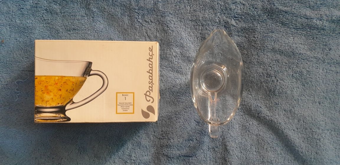 Sosjerka szklana 170 ml