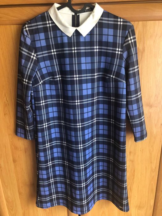 Elegancka sukienka w kratę. Rozmiar S.