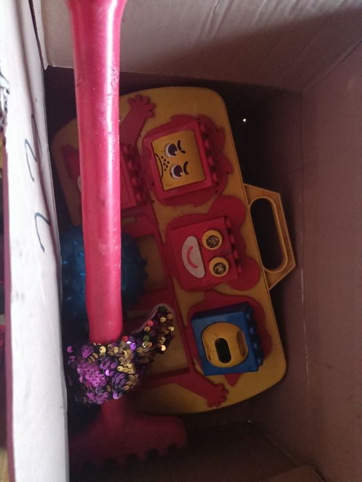 Віддам речі що на фото