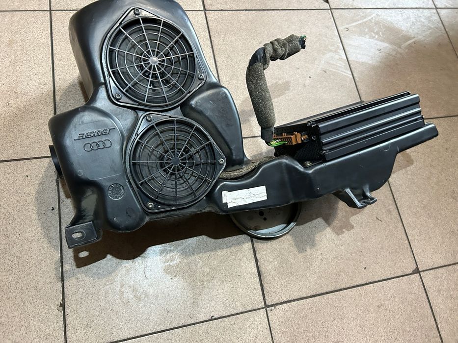 Subwoofer głośnik Wzmacniacz Bose Audi A6 C5 Sedan