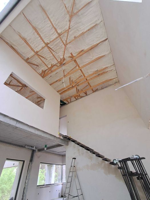 Ocieplanie pianą PUR. Docieplanie pianką PUR, ocieplanie poddasza