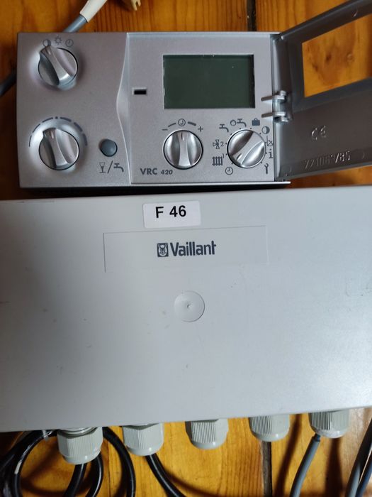 VAILLANT Zestaw pompowy z mieszaczem 1"