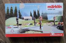 Märklin Maerklin Start up 74924 H0 przejazd kolejowy automatyczny NOWY