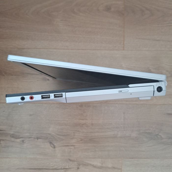 Ноутбук Sony VAIO VGN-FZ21MR  Intel core 2 duo 2.0, ОЗУ 3gb, hdd 160gb