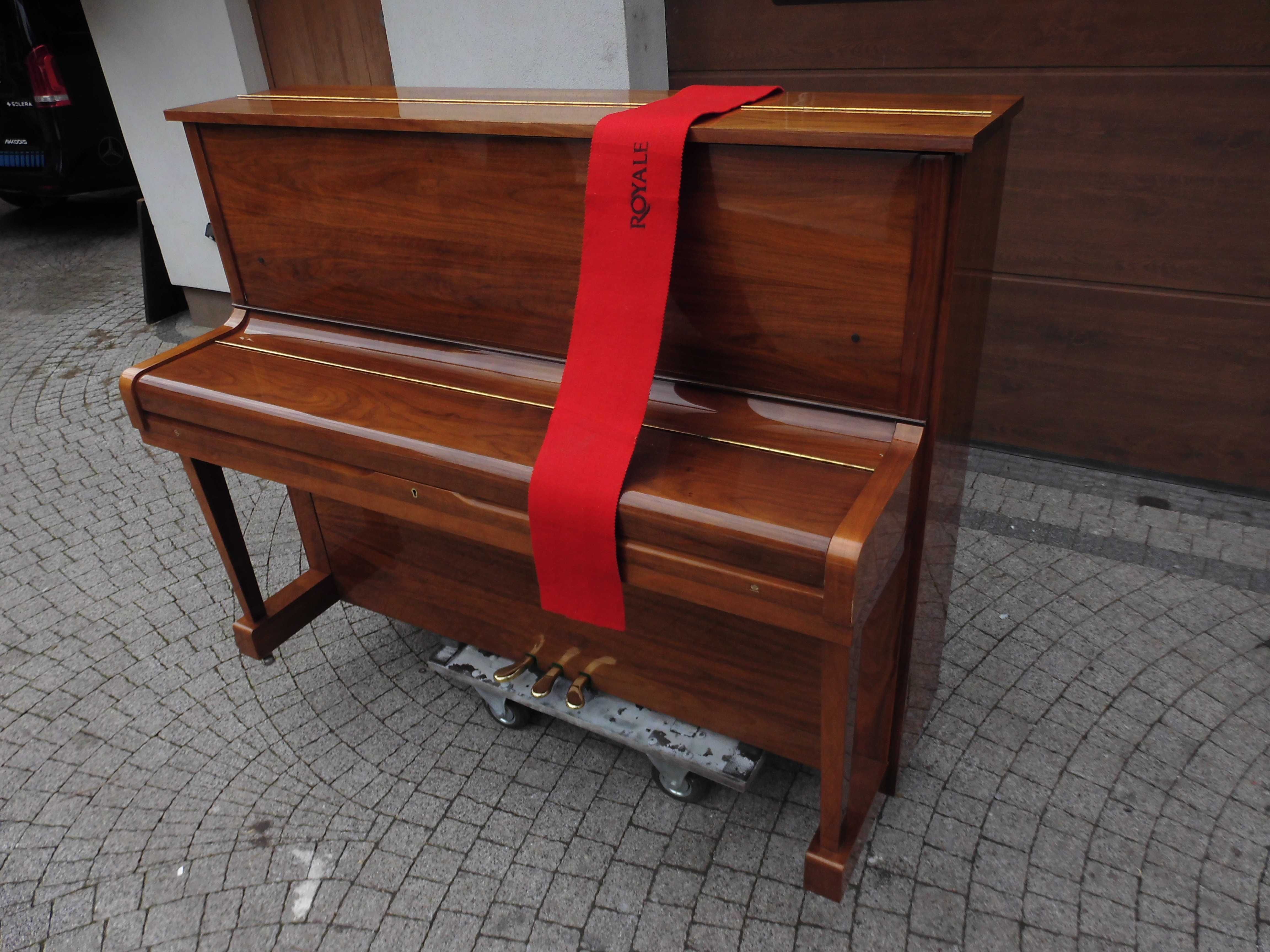 Pianino wysokie 2001r Korea Royale RS121 oryginal na gotowo transport