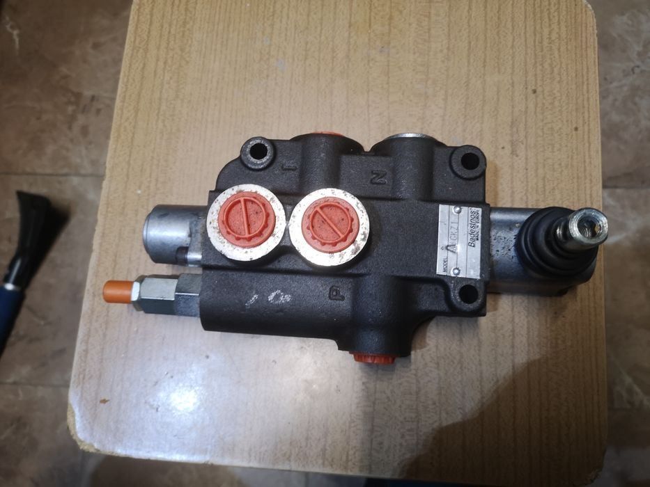 Rozdzielacz do traktora