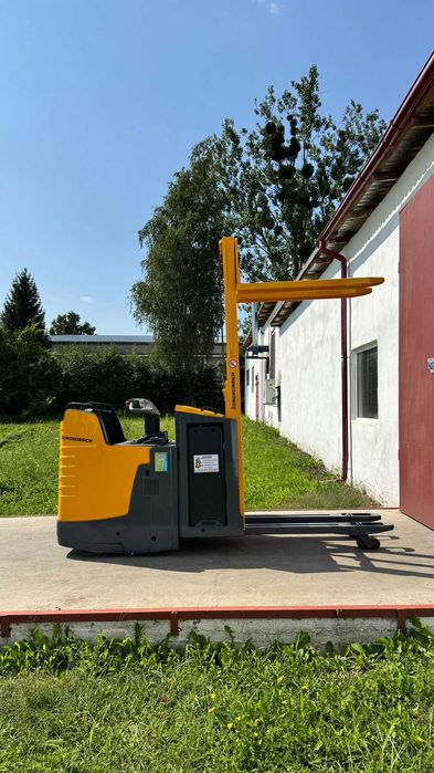Навантажувач електроштабелер кара №977* Jungheinrich ERD220r 2t 198 см