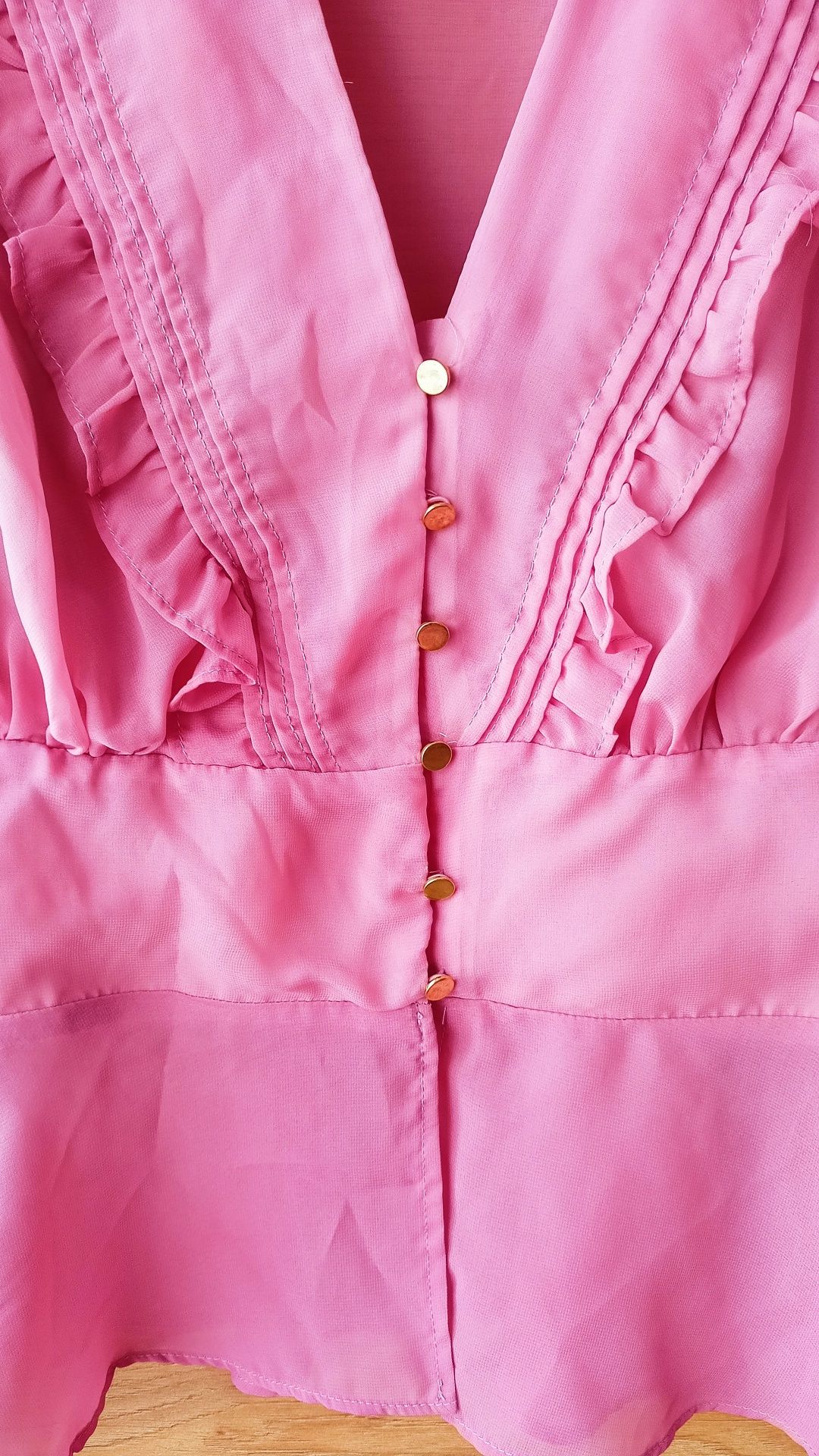 Śliczna różowa bluzeczka