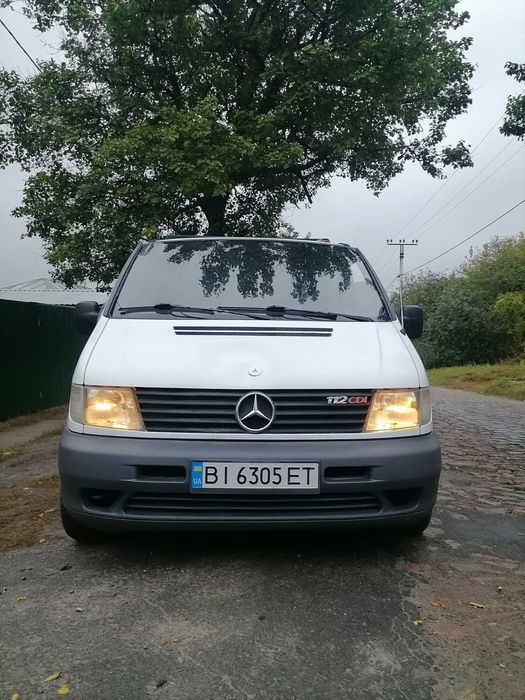 Продам автомобіль Mercedes Vito