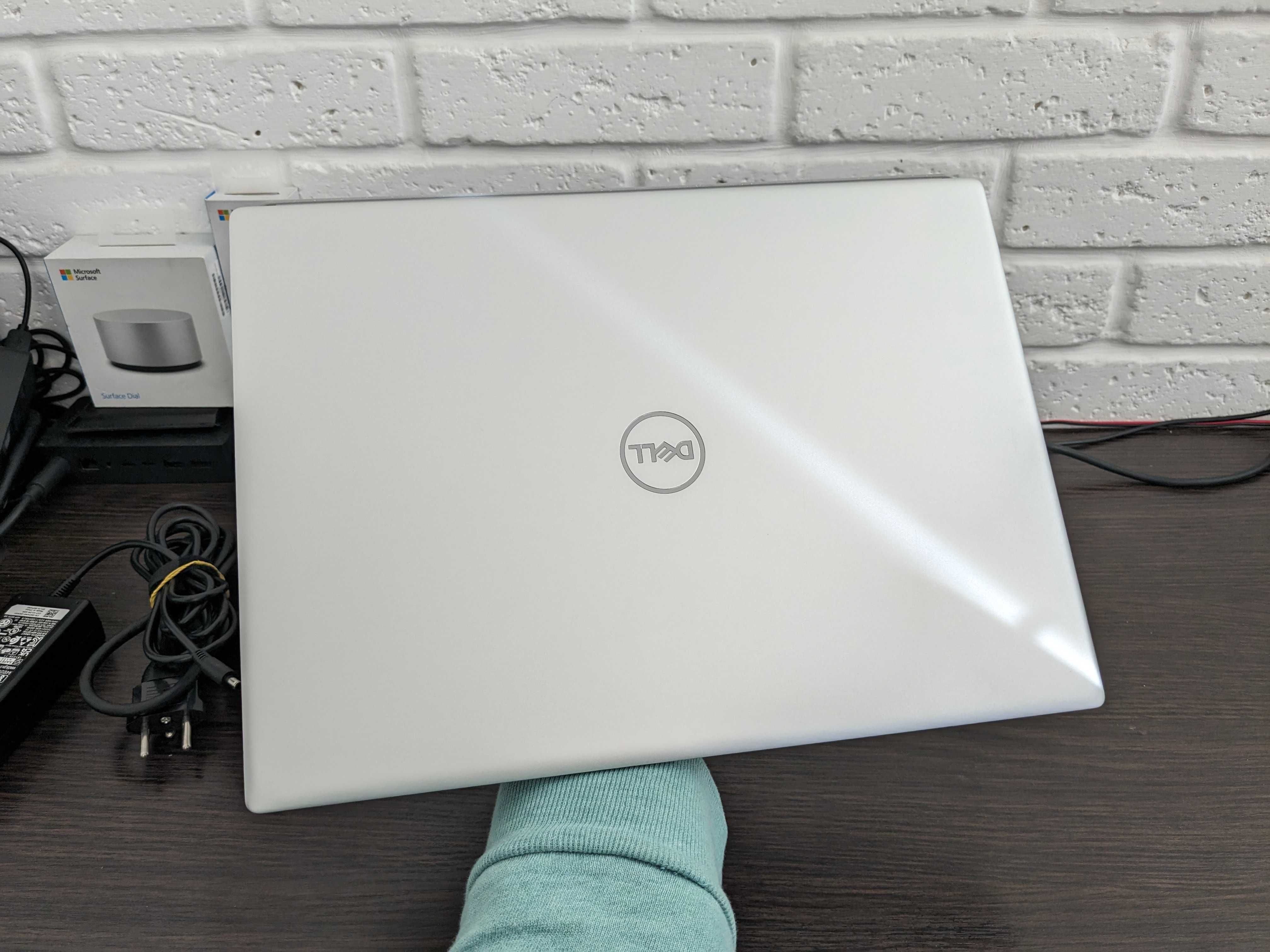 Dell Inspiron 14 5425 - 14" -  AMD Ryzen 5-5625U/16gb/512gb #23