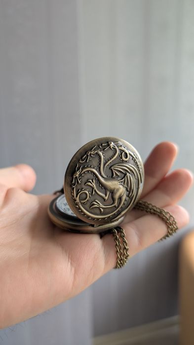 Карманные часы на цепочке игра престолов Таргариен волк и дракон