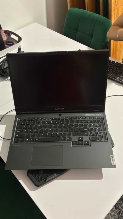 Sprzedam doinwestowany laptop  Lenovo  Legion 5 32Gb RAM 2tb m2