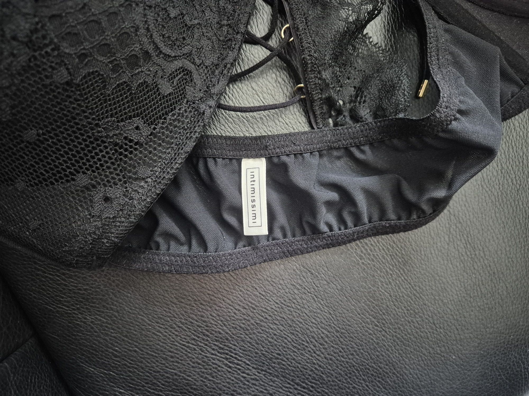 Biustonosz intimissimi 75C