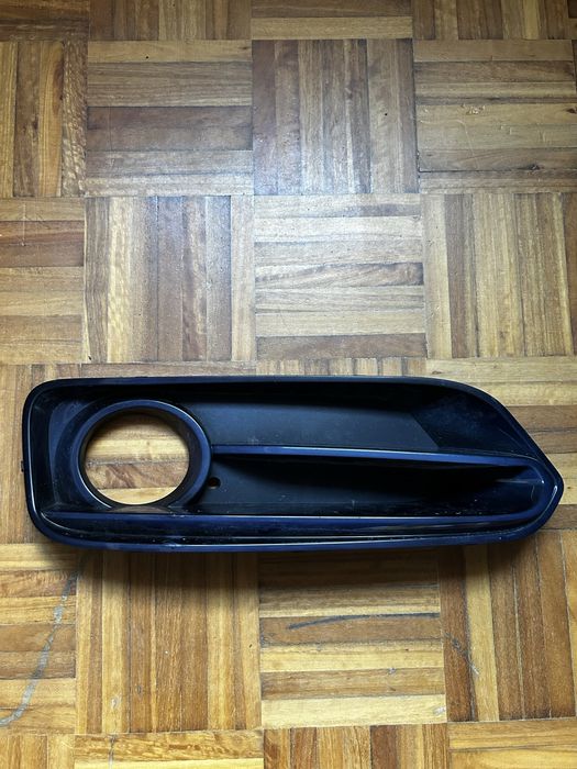 Grelha farol bmw serie 1