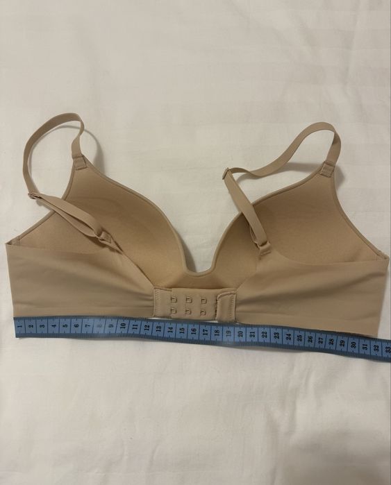 Бюстгальтер безшовний Uniqlo 70А