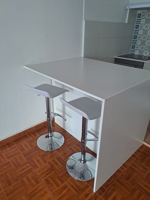 T1 equipado em Monte Abrão