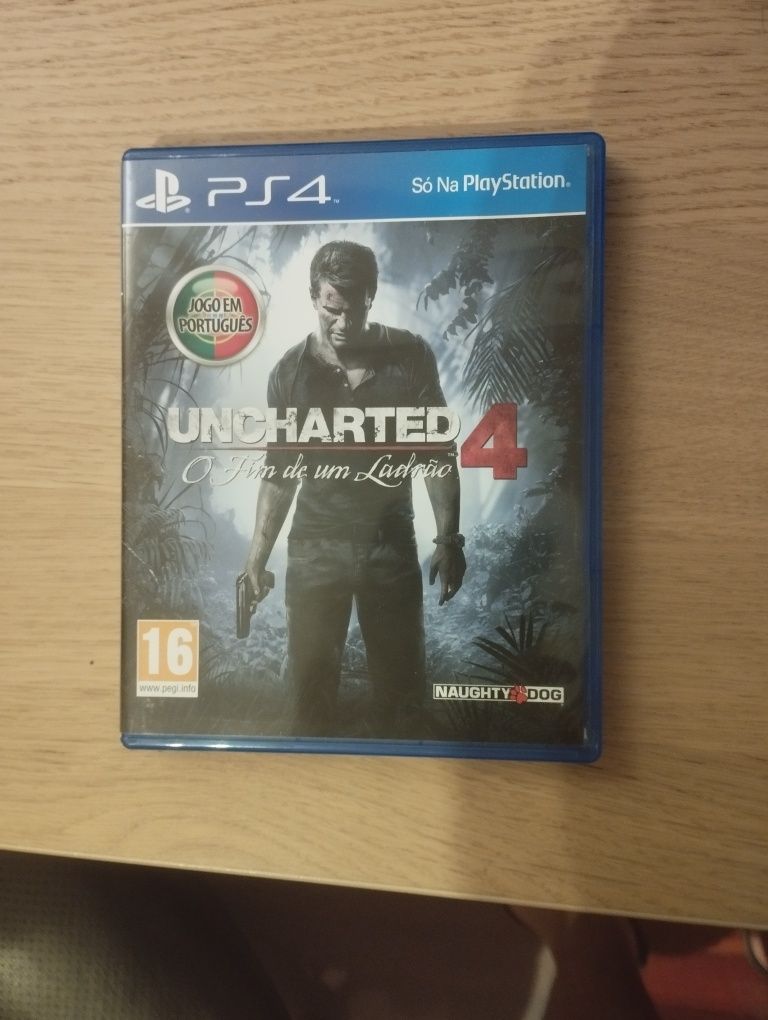 Uncharted 4 (ótimo estado)