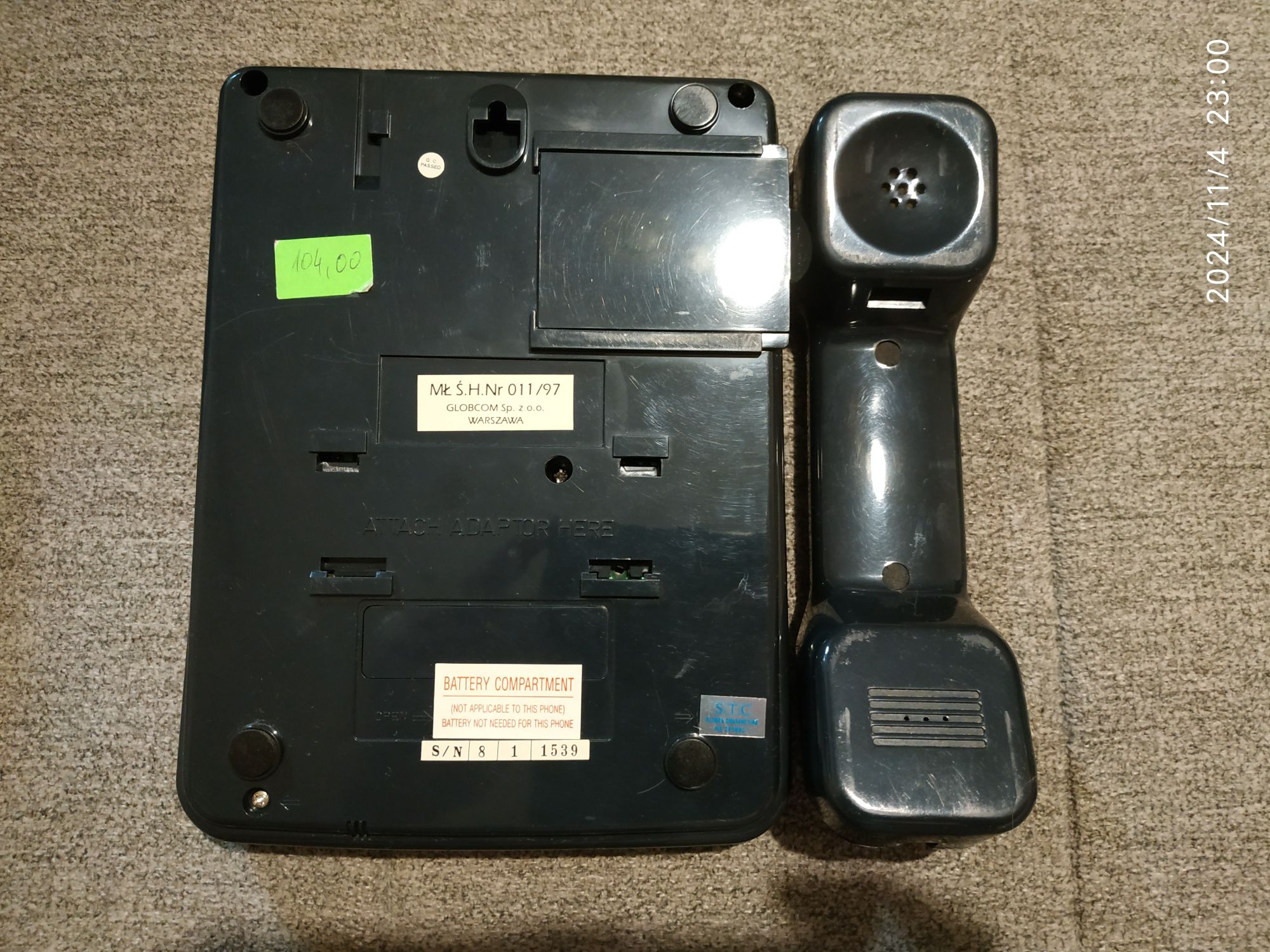 Telefon stacjonarny biurkowy