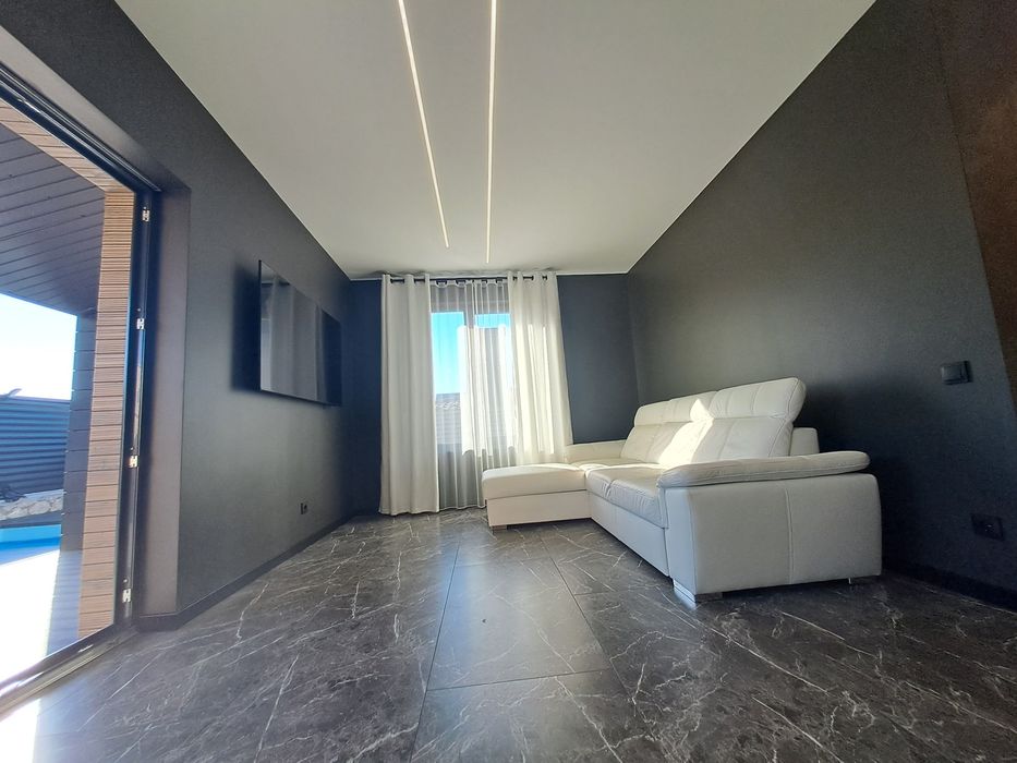 Продаж 1 поверхового будинку з ділянкою на 2.5 сотки, 90 кв. м, Біла