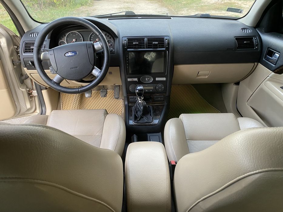 Ford mondeo 3 2.2 tdci