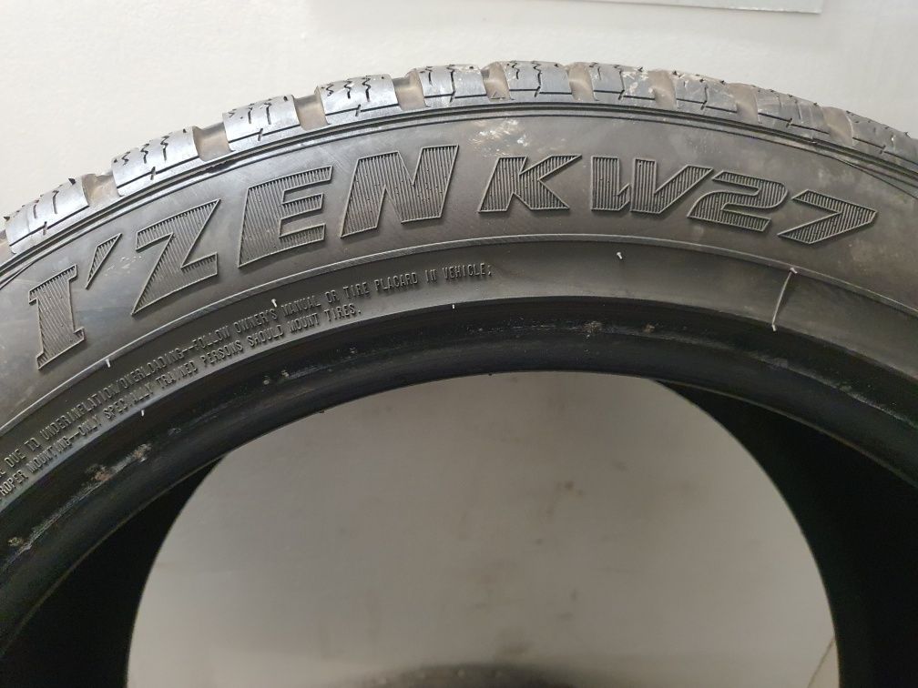 255/45R18  99V Kumho