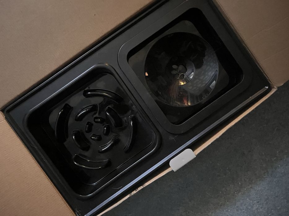 Миска для собак нова