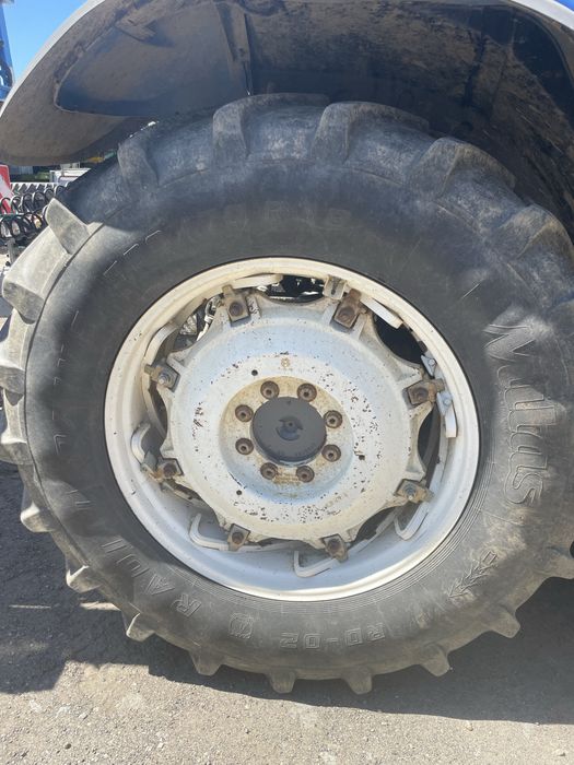 Koła new holland  felgi z ciezarkiem
