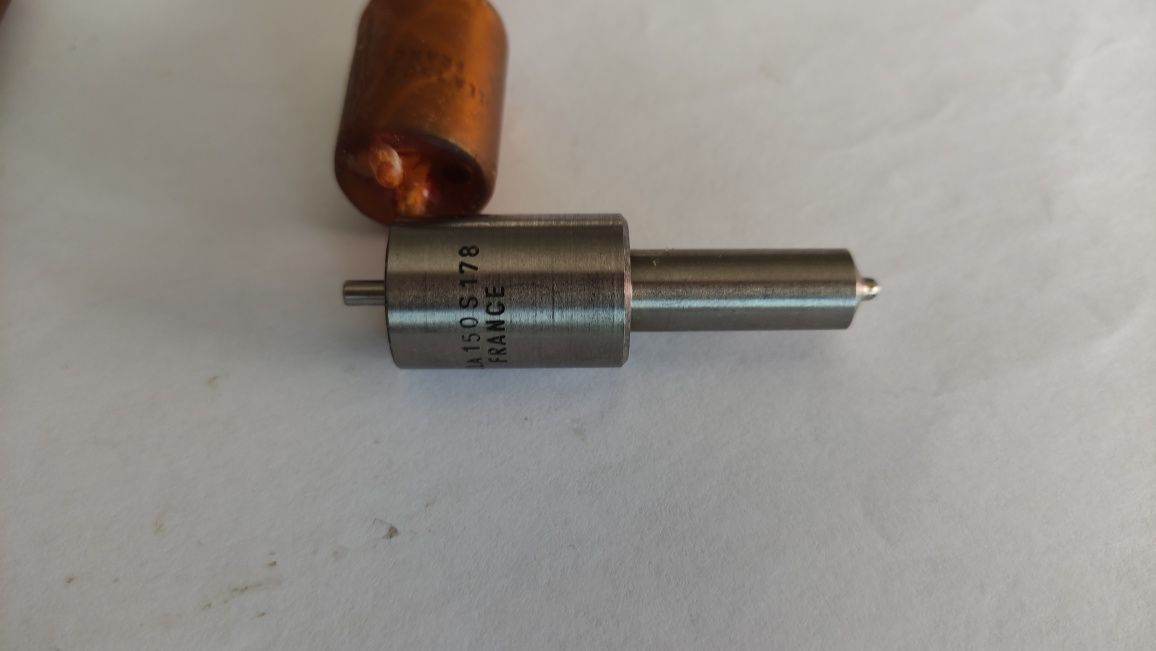 Распылитель дизельной форсунки DLLA 150 S 178 France 068 955
