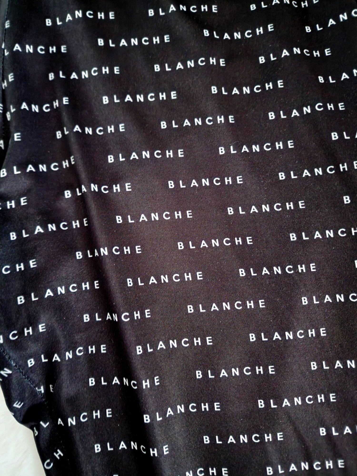 Legginsy z logowanym nadrukiem "Balanche comfy".y