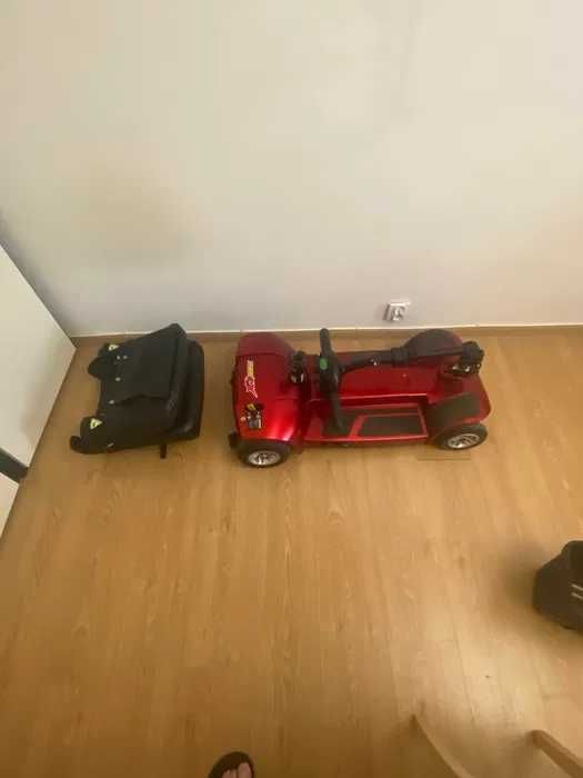 Skuter inwalidzki dla starszej osoby LIBRELX