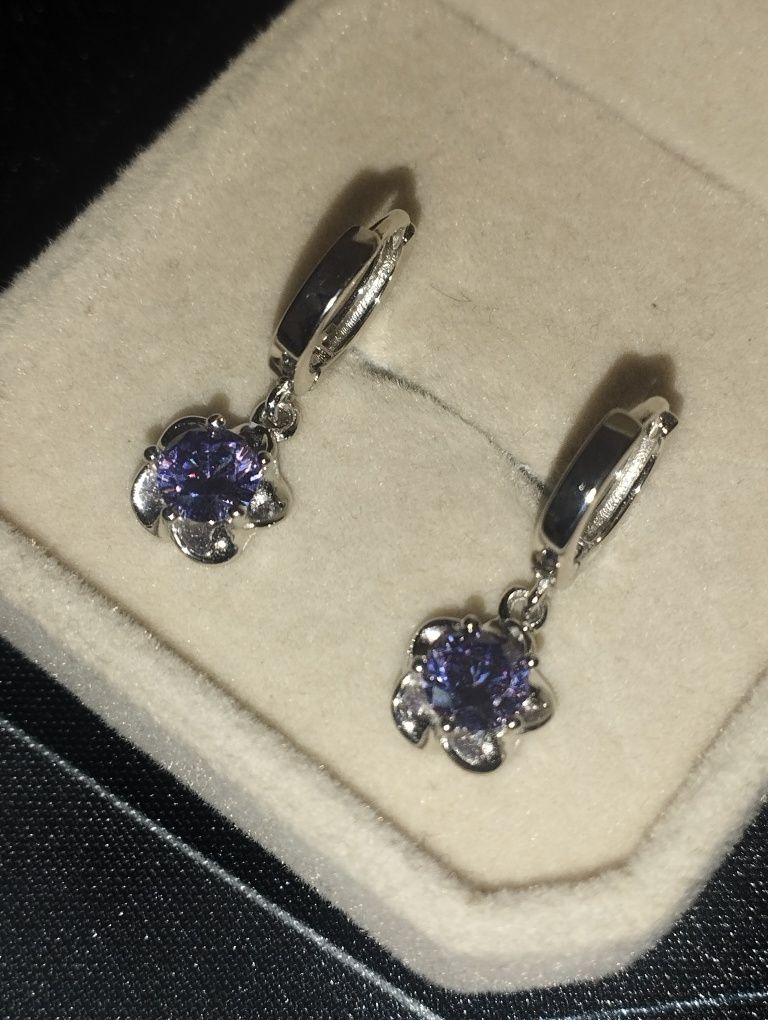 Серьги серебро Violet Zirconia