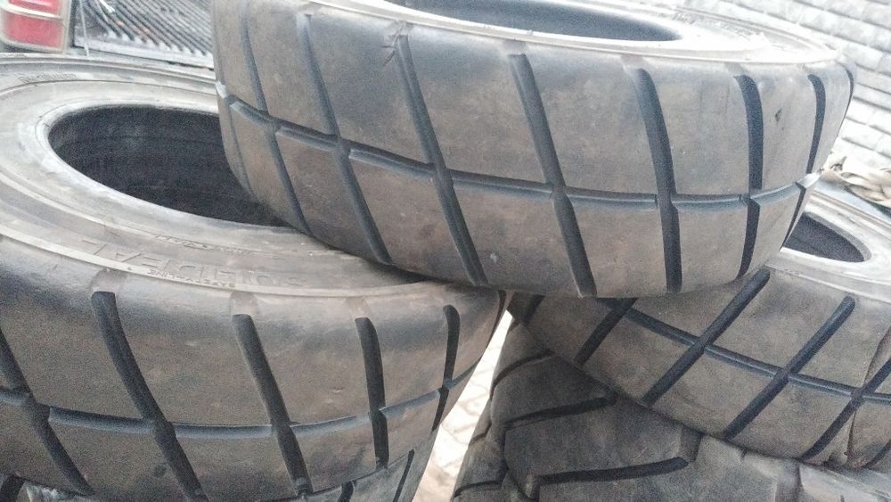 Opony pełne 7.00-12 solideal sit clik wózek widłowy Linde toyota hyste