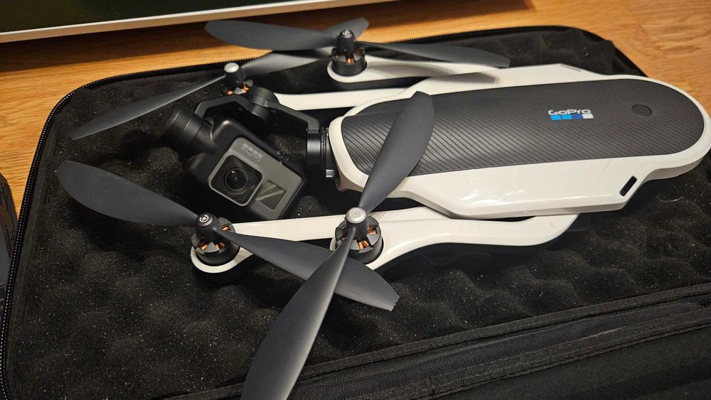 GoPro  karma set z gimbalem