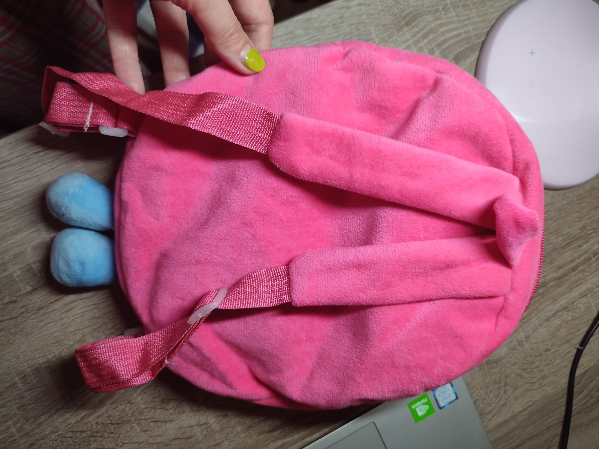 Детский мягкий рюкзак розового цвета
