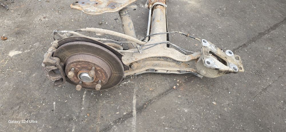 Belka tylna tył  Citroen C4 Grand Picasso 2007