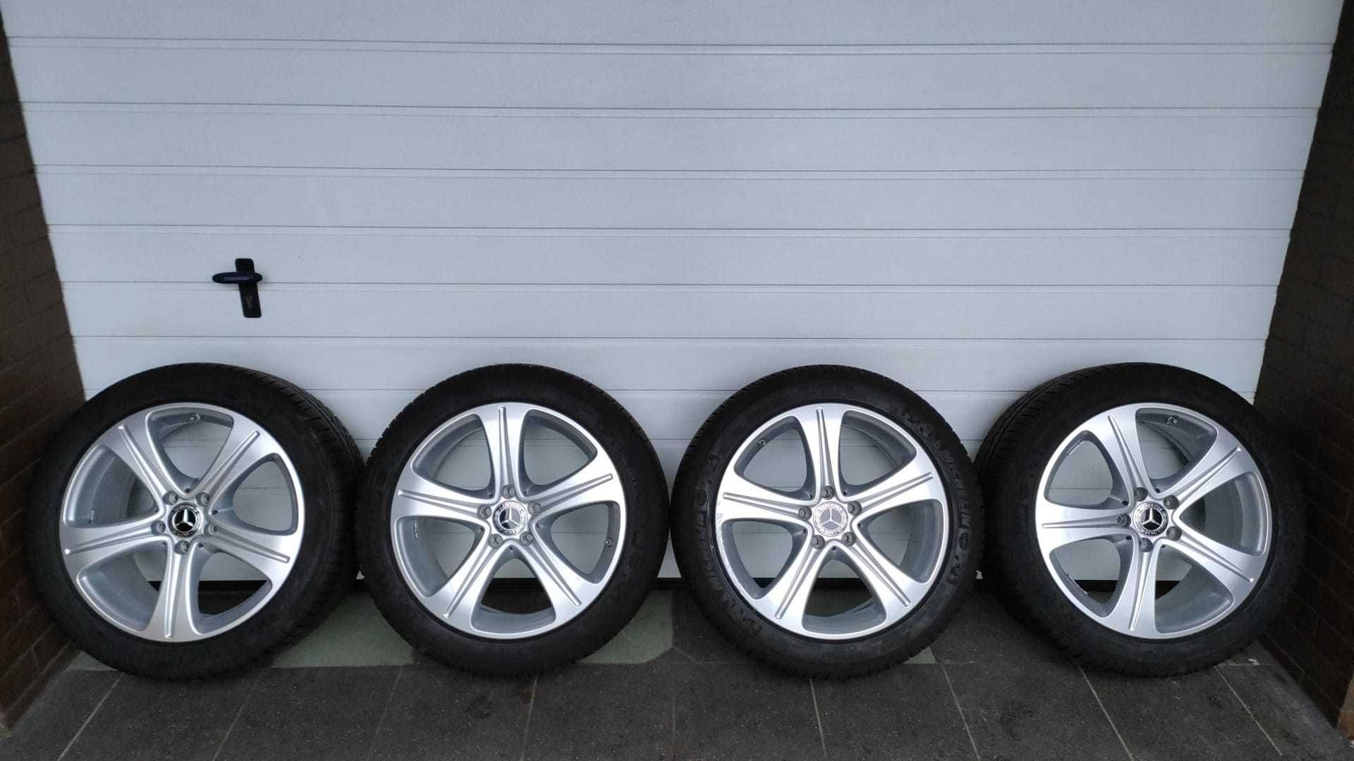 Koła Mercedes E-Klasa 18" 5x112 opony zimowe 245/45/18 TPMS  (OL1284)