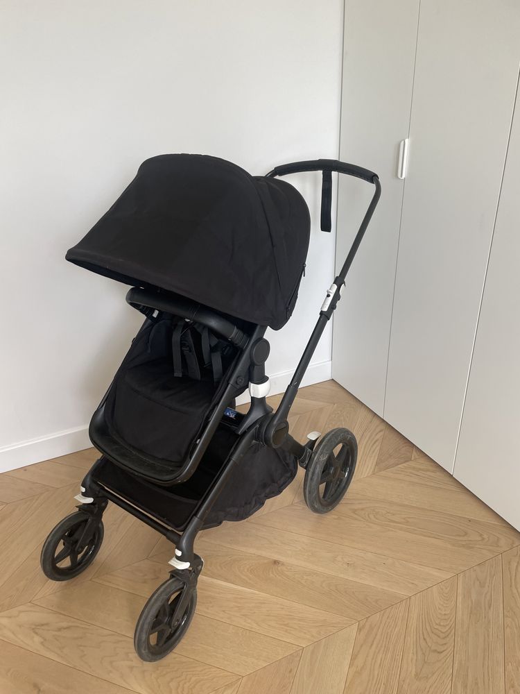 Czarny wózek Bugaboo 2w1 model fox 3 w super stanie