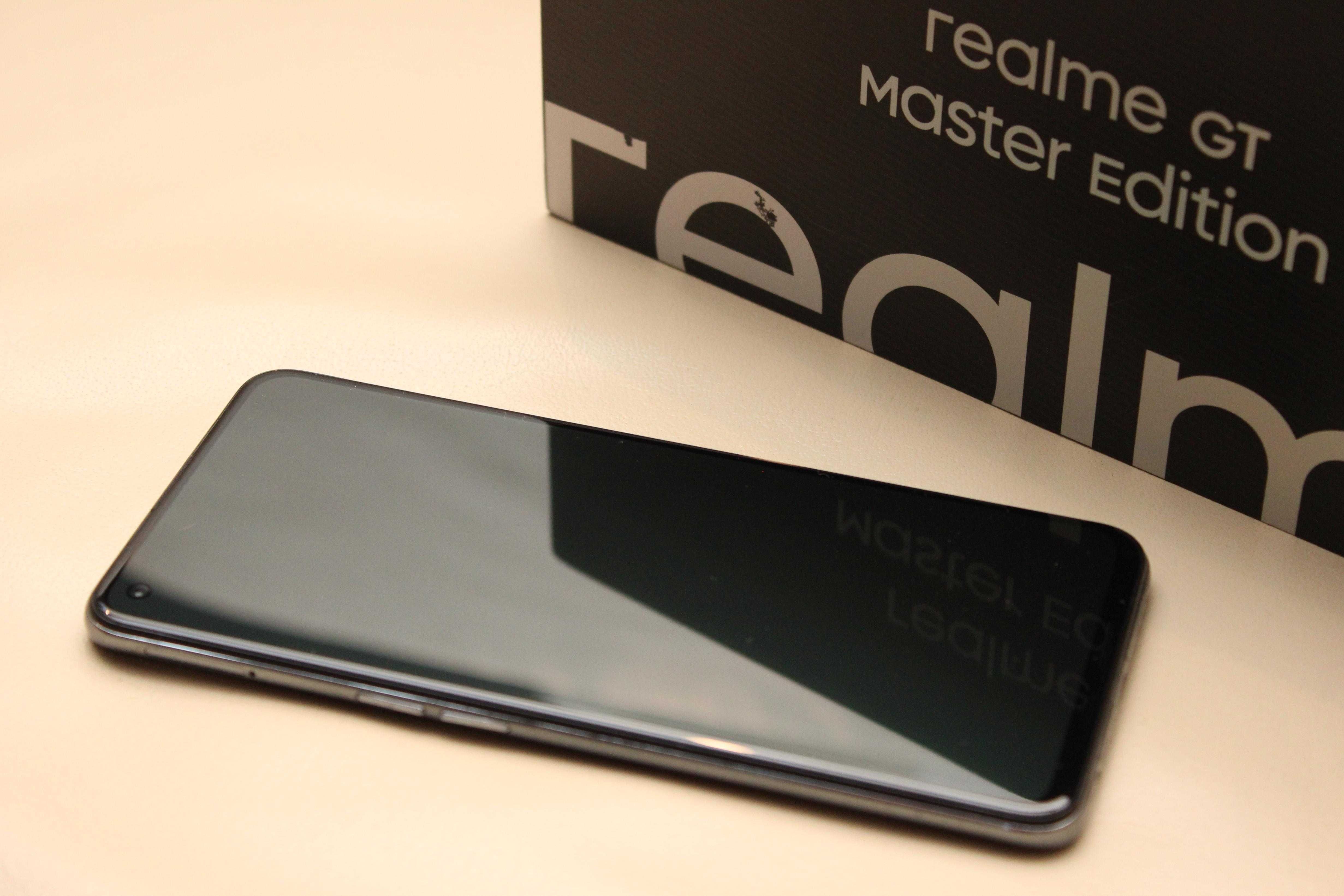 Realme GT Master Edition 5G 6 / 128 GB 120Hz