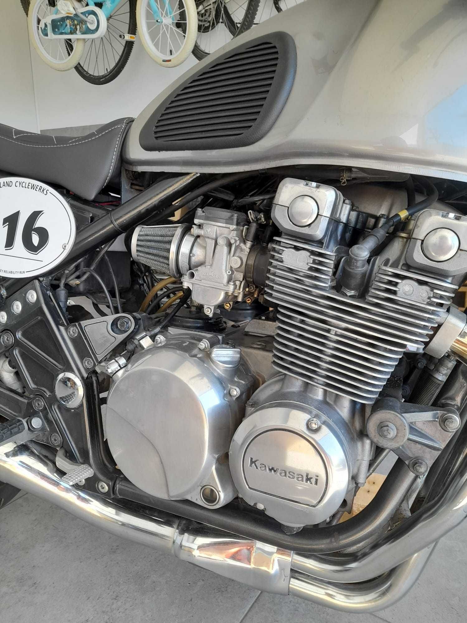 Kawasaki zephyr 550