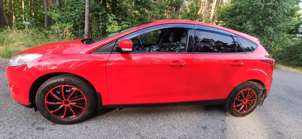 Ford Focus  3  2013 год