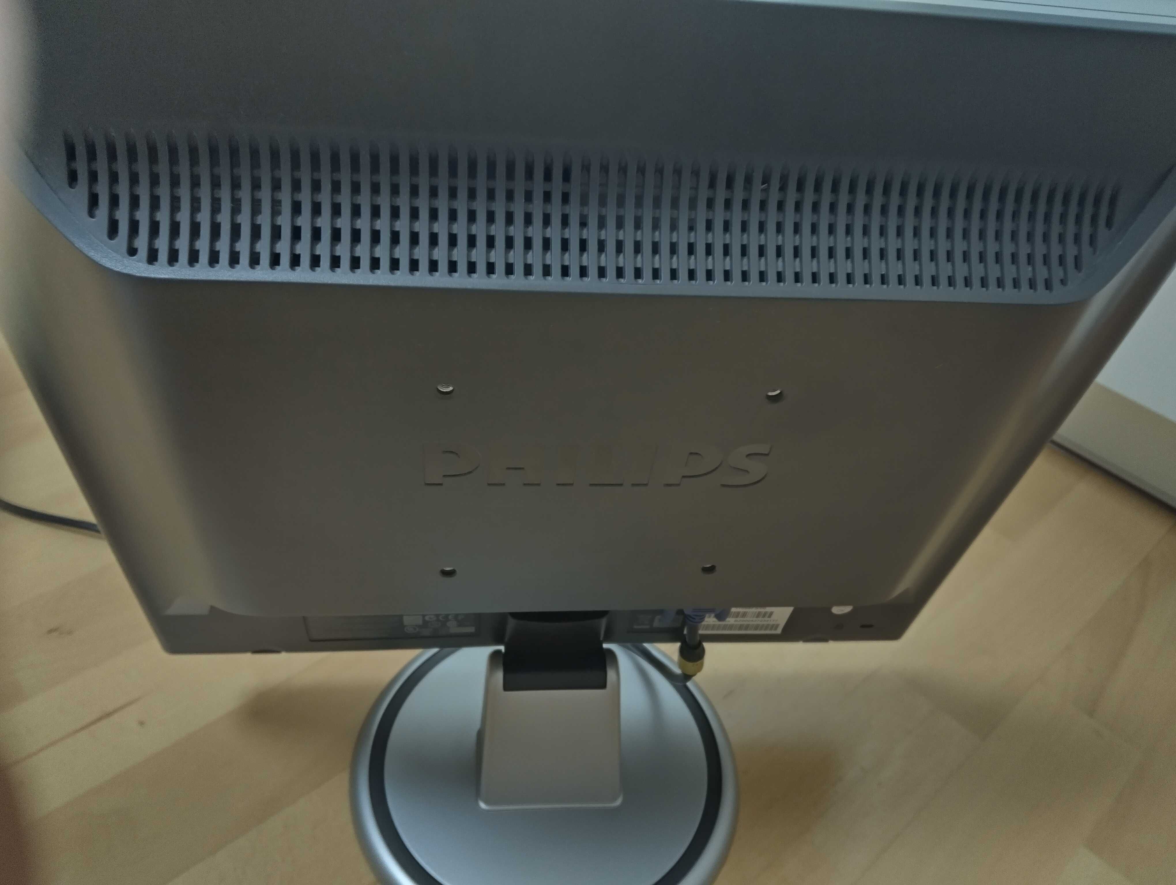 Monitor Philips 17 cali
