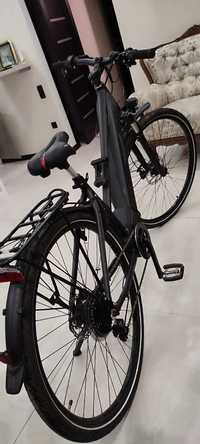 Продам электро велосипед  FISCHER Trekking Viator 6.OI   25 000грн.