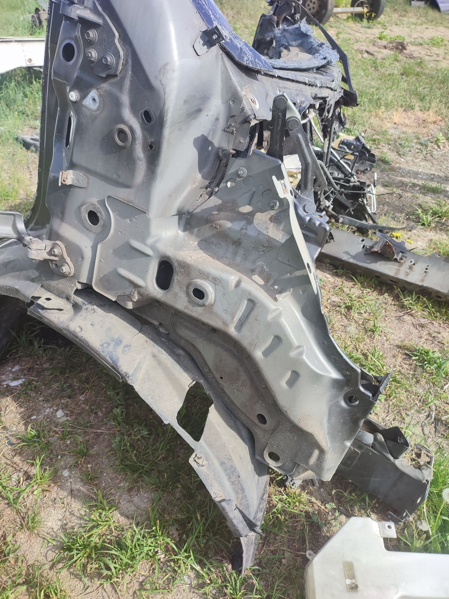 Podłużnica prawa ford transit mk8