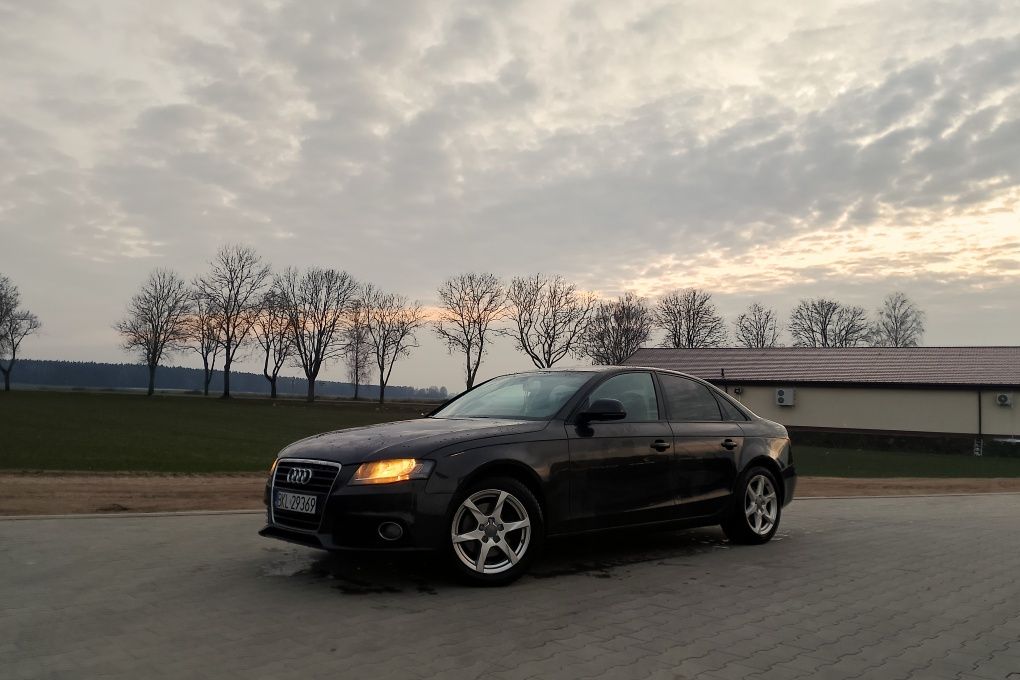 Audi A4b8 2.0 TDI 2008r.